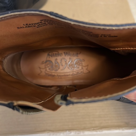 Nine West Vintage American Collection booties - Picture 7 of 14